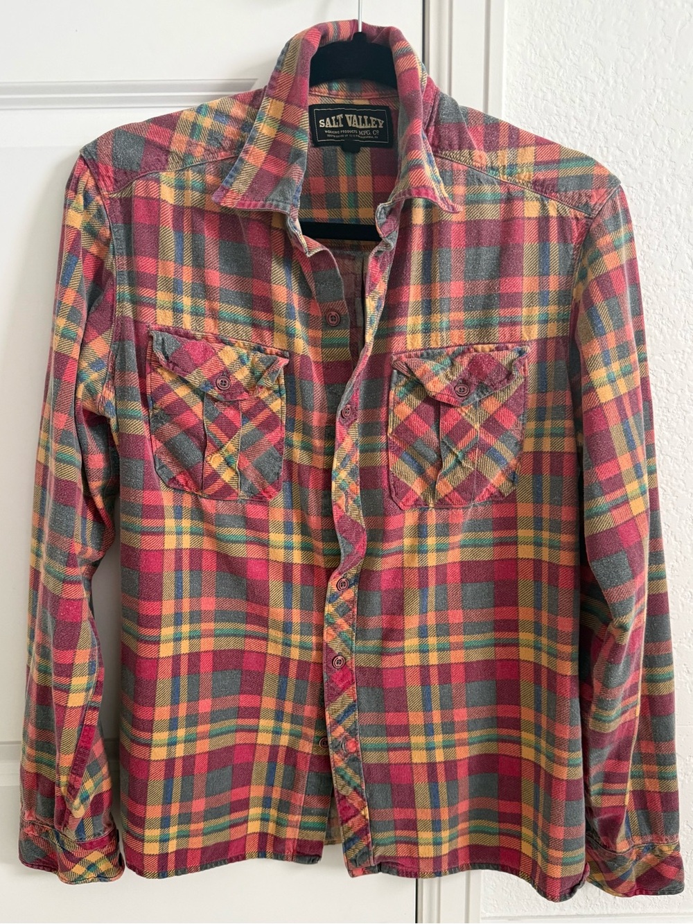 Salt Valley Vintage Western Men’s Plaid Flannel Button Down, long sleeve, Small